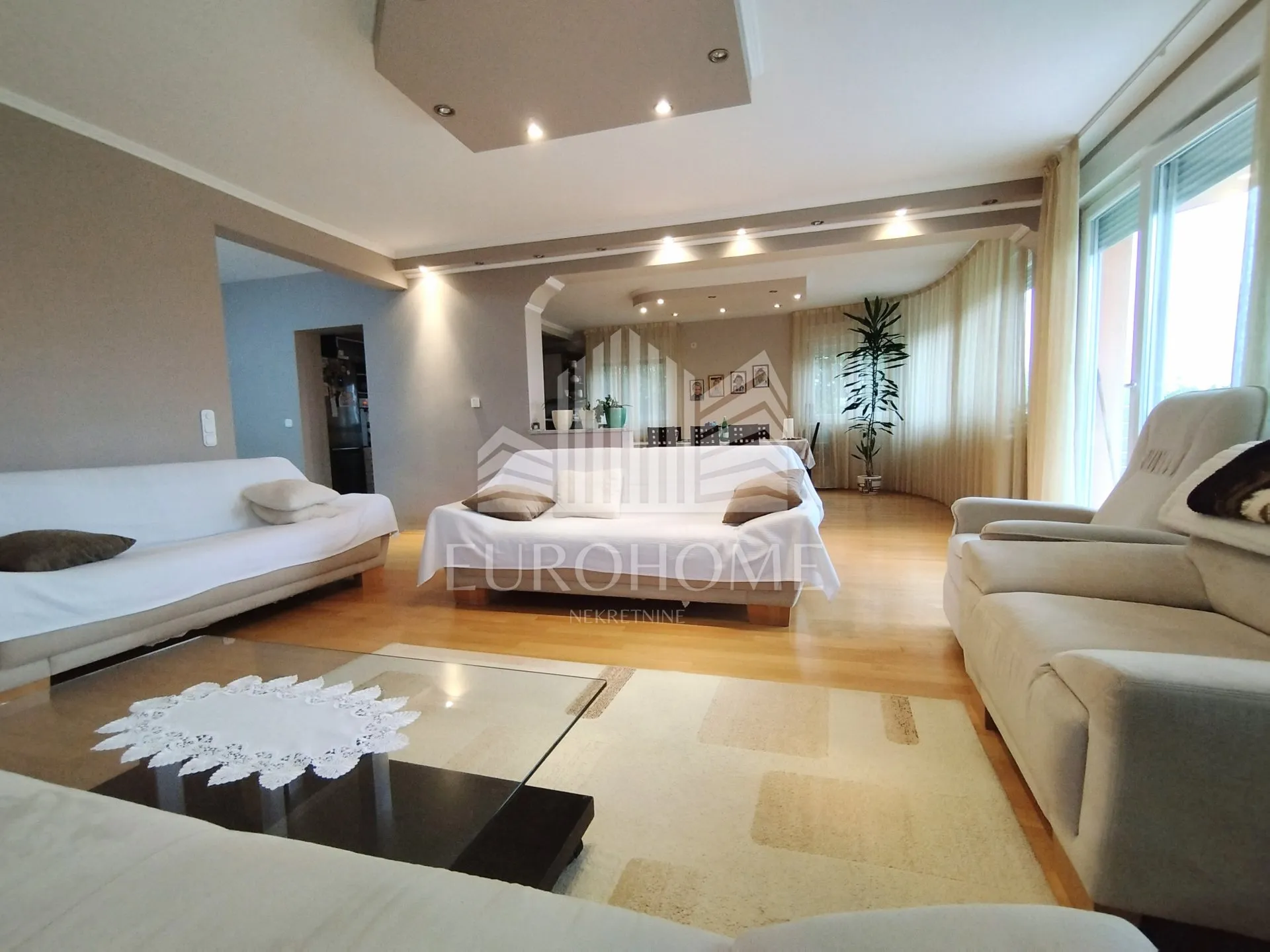 luksuzna kuća - 262 m2 - zaprešić, kupljenovo - slika 2