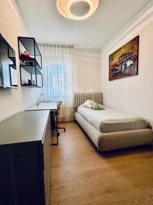 4s stan 110m2, novogradnja, 2 garažna mjesta, ogrizovićeva - slika 17