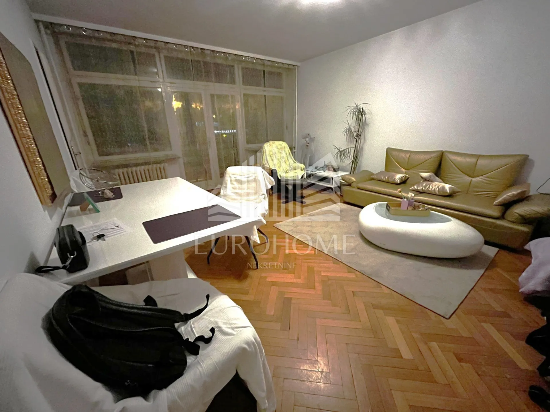 jedinstven četverosoban stan 108m2 - maksimir - - slika 2