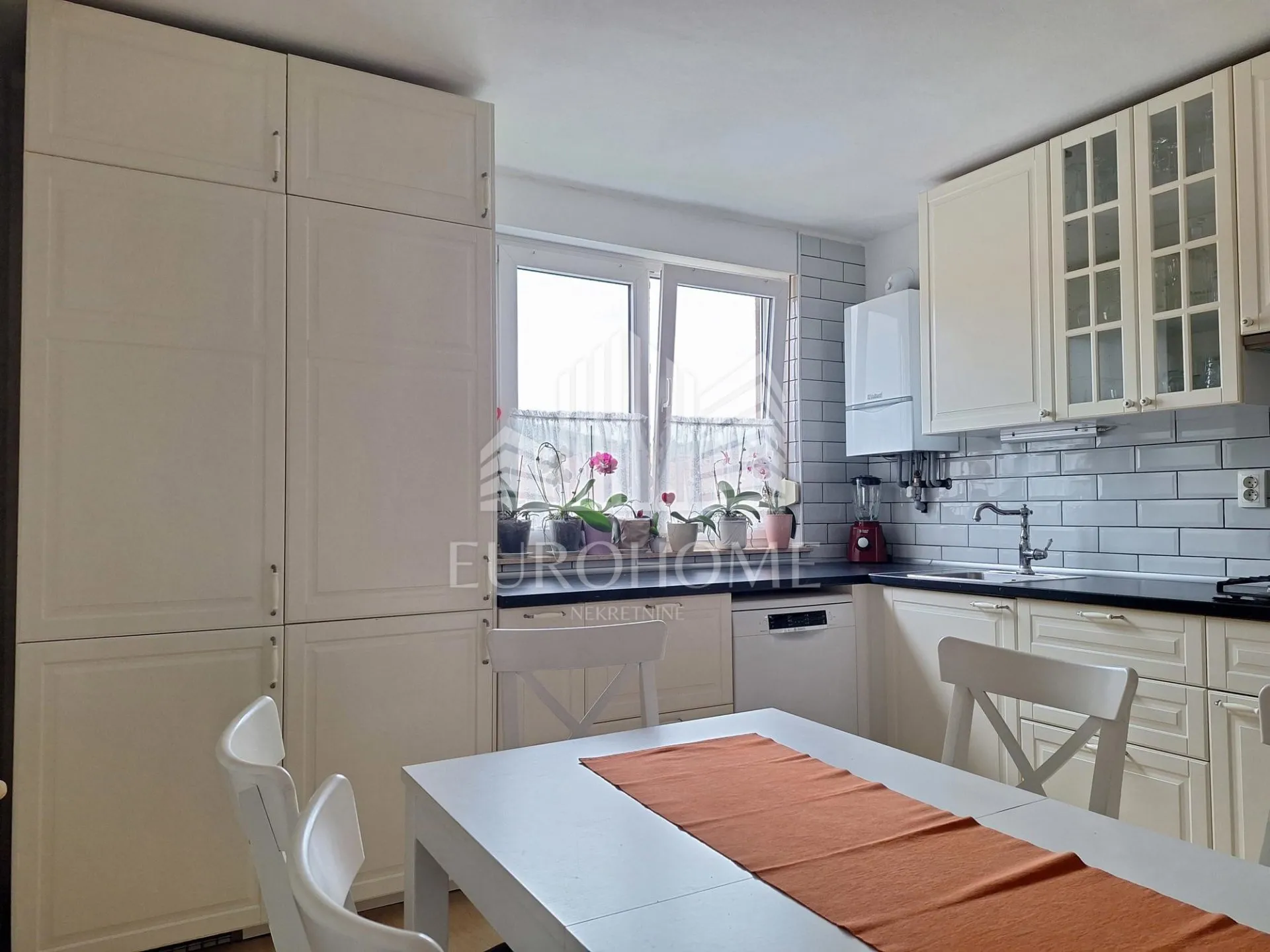 črnomerec, trosoban stan, 60 m2 - slika 6