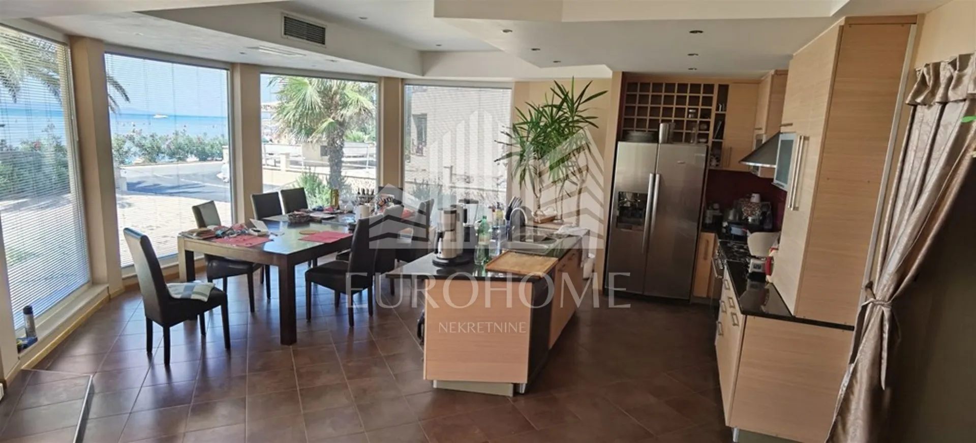 privlaka, apartman prvi red do mora, vrt, garaža 16m2 - slika 17