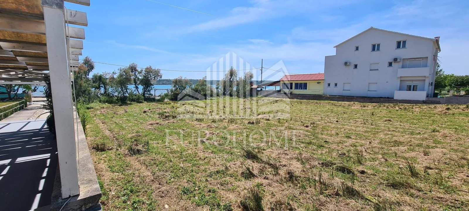 zadar- ljubač- prvi red do mora, građevinsko zemljište - slika 2