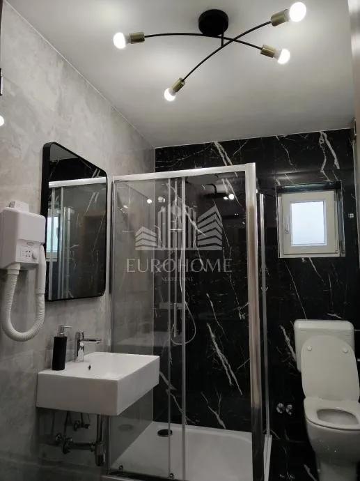 odlična prilika! kuća s poslovnim potencijalom i najmom 2037€/m2 - slika 9