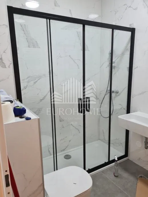 stan 105 m2, 3s - novogradnja, kod arena centra - slika 7