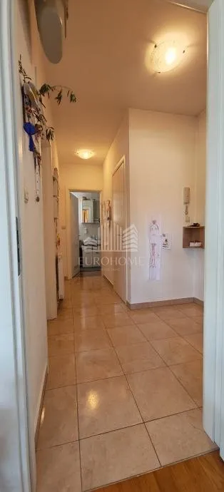 stan 72,19m2, parkirno mjesto, velika gorica centar - slika 6
