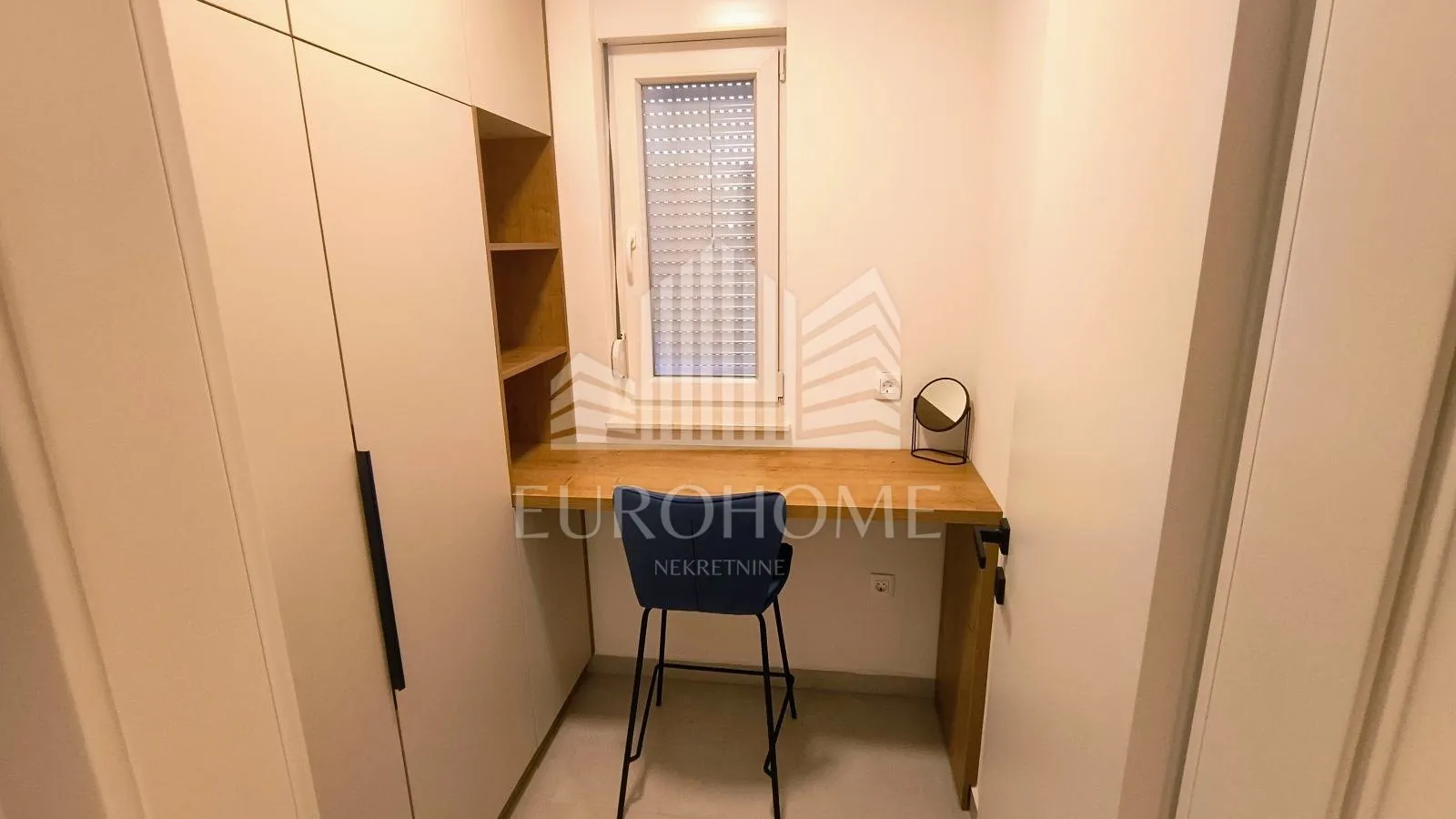 zadar, prekrasan stan s krovnom terasom, dugorocan najam - slika 11