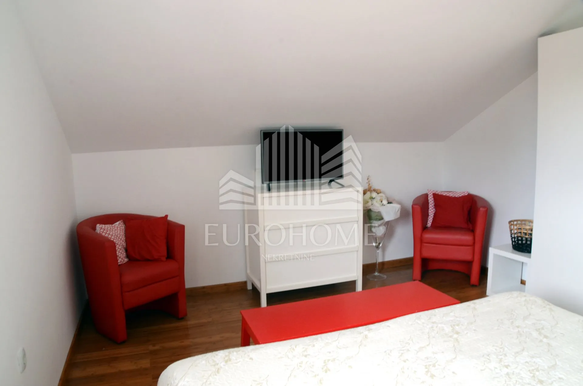 villa 80m od mora, sveti filip i jakov - slika 20