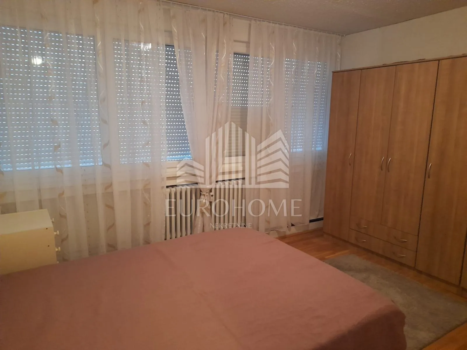 trosoban stan 55 m2 za život ili investiciju - slika 11
