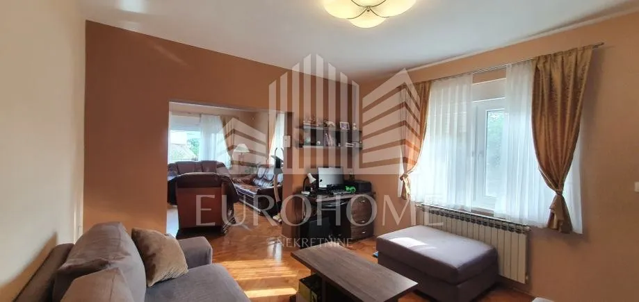 prekrasna kuća - 400 m2 - borčec, mirna i tiha lokacija - slika 14