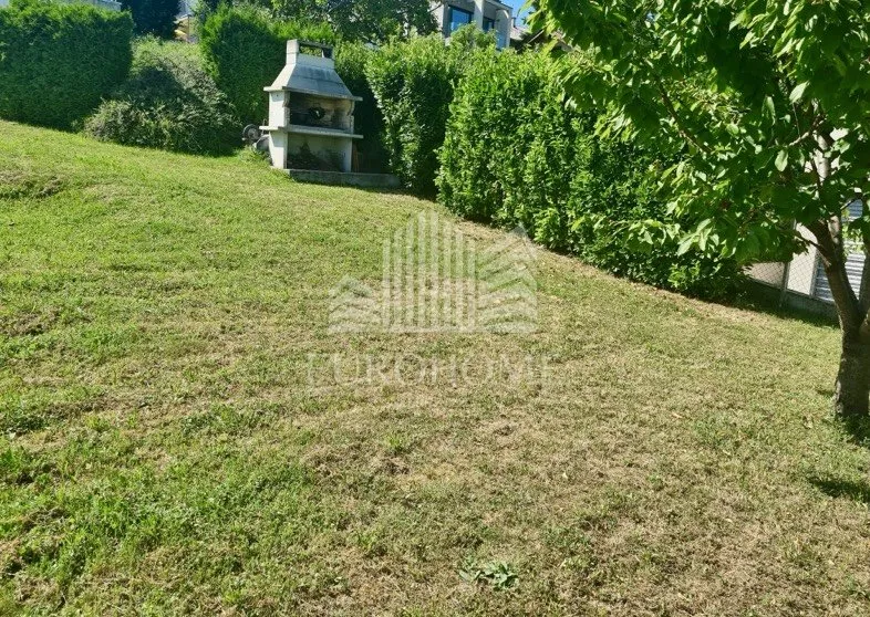 mikulići - kuća na tri etaže 1.607€/m2 - slika 7