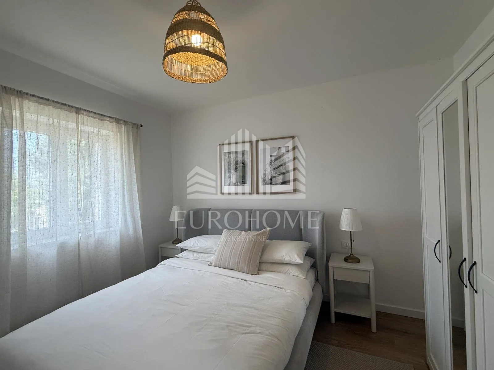 sinj, otok, najam nova kamena kuća, 200m2 - slika 2