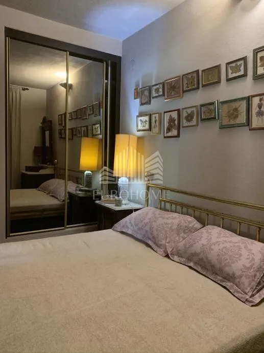 samostojeća kuća s 2 stana (110 m² + 58 m²), vrhovec - slika 3