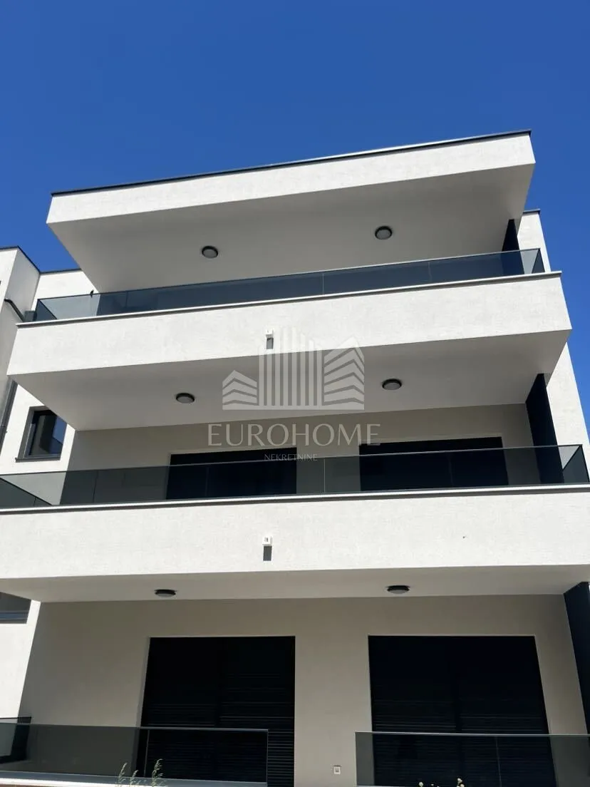 zadar,sukošan, penthouse s krovnom terasom i pogledom na more, 300 m od mora - slika 14