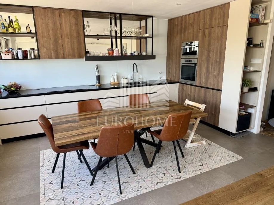 četverosoban stan 128.5 m², martinovka, trnje - slika 2
