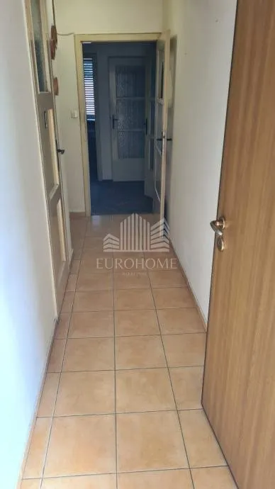 crvenog križa,trosoban stan 92 m2 - slika 4