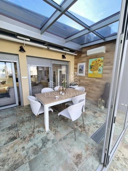 penthouse, vrbani, prvi red uz jezero, četverosoban + garaža - slika 14