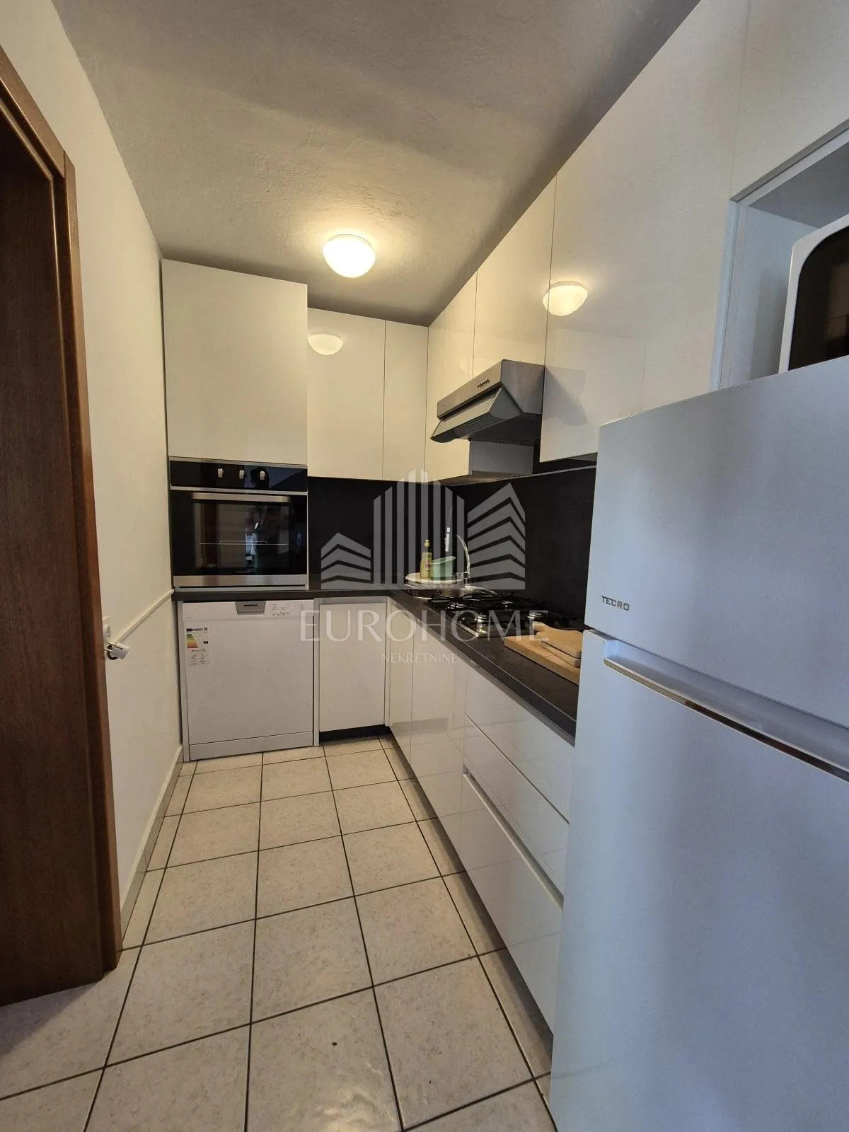 vinjerac, kuća s 4 apartmana, 70m od mora - slika 9