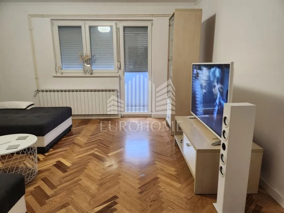prilika!! namještena kuća sesvete, 1640€/m2 - slika 8