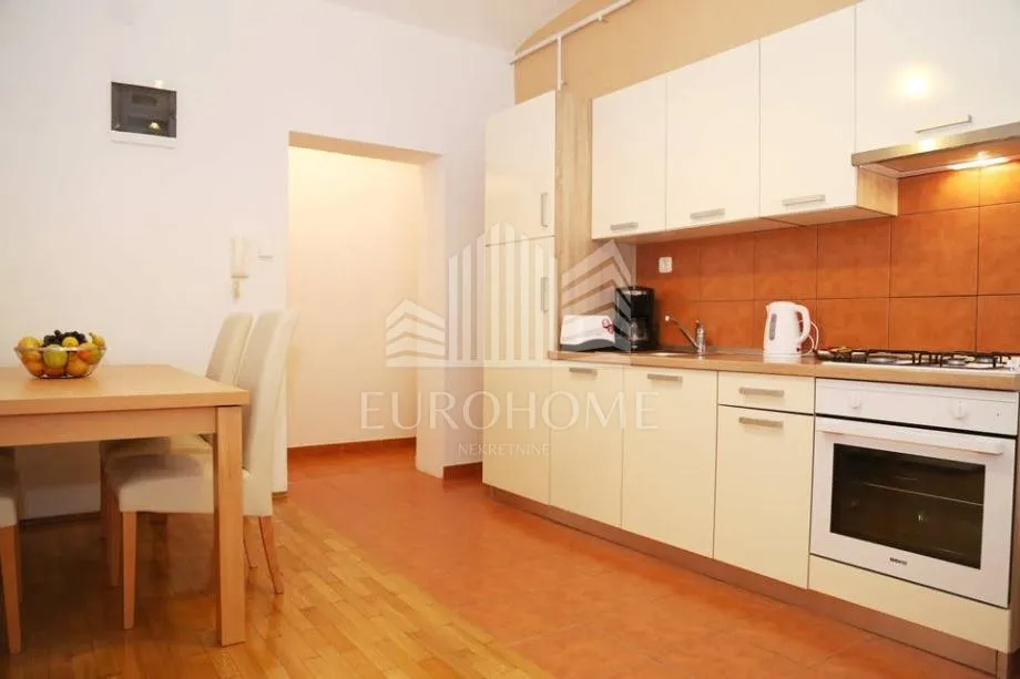donji grad, dalmatinska, dvosoban stan, 55 m2 - slika 4