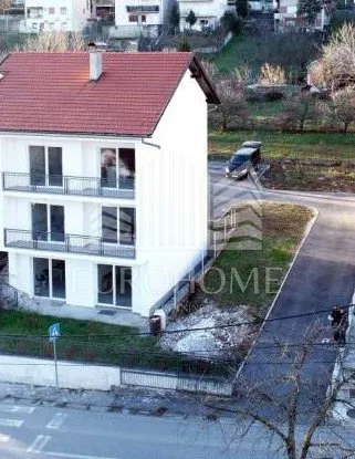 gračani, stambena zgrada sa četiri stana i parking - slika 4