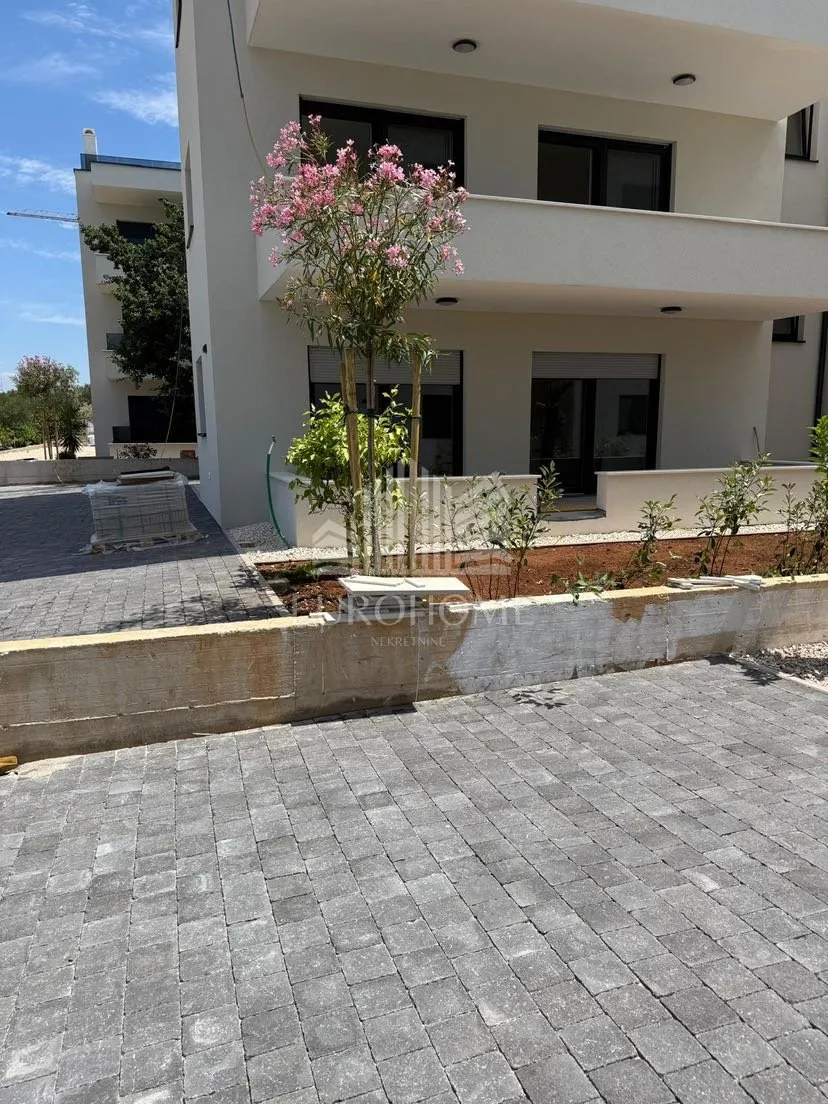 zadar,sukošan, penthouse s krovnom terasom i pogledom na more, 300 m od mora - slika 19