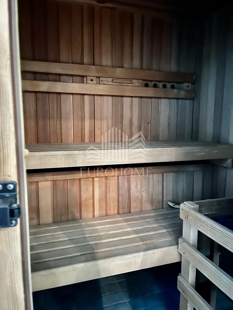 pantovčak, vila sa bazenom, 430m2 - slika 20