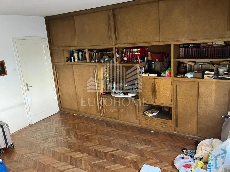 2,900€/m2 .. 3s stan za adaptaciju 86m2 sa terasom - trešnjevka - - slika 2
