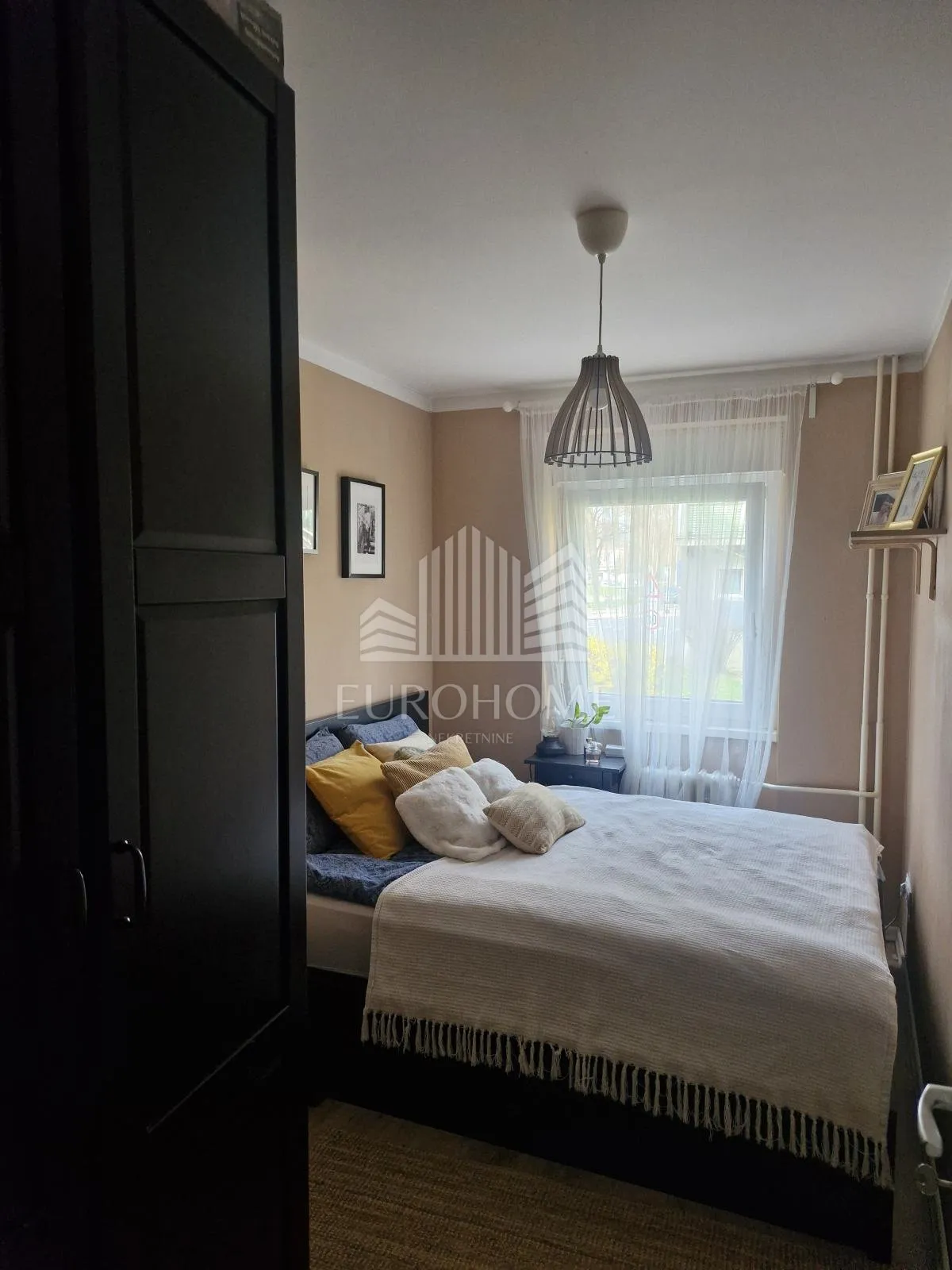 moderan 3-soban stan za najam u trnskom 60 m² - slika 16