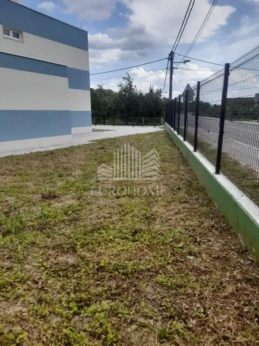novogradnja - kuća 130 m2 + garaža + 3pm - slika 11