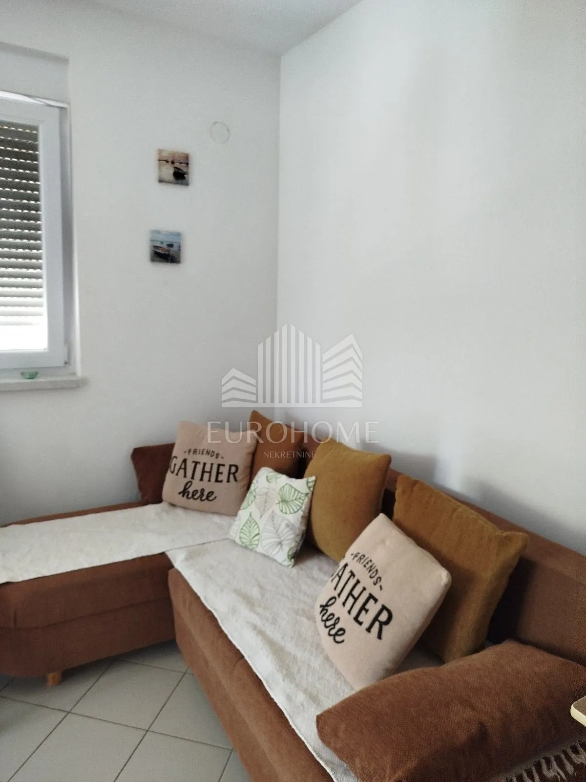 TKON, Apartman u prizemlju s vrtom, 43,10m2
