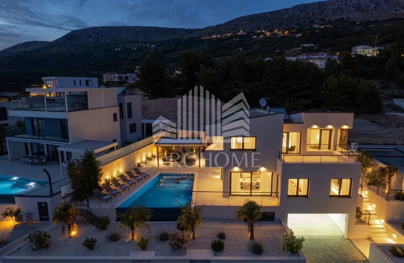 split, podstrana, urbana villa 300m od mora - slika 19
