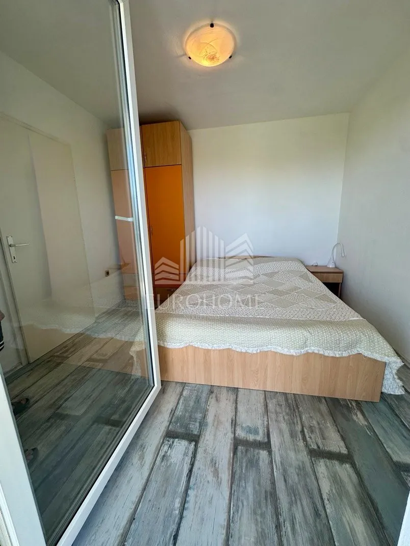 nin - trosoban stan 60m², 150 m od mora, parking - slika 12