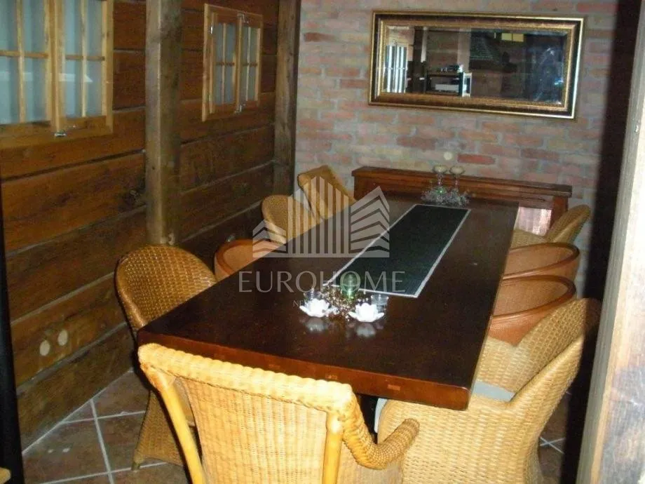 dvoetažni 4s stan, zajčeva, 107 m2 - slika 18
