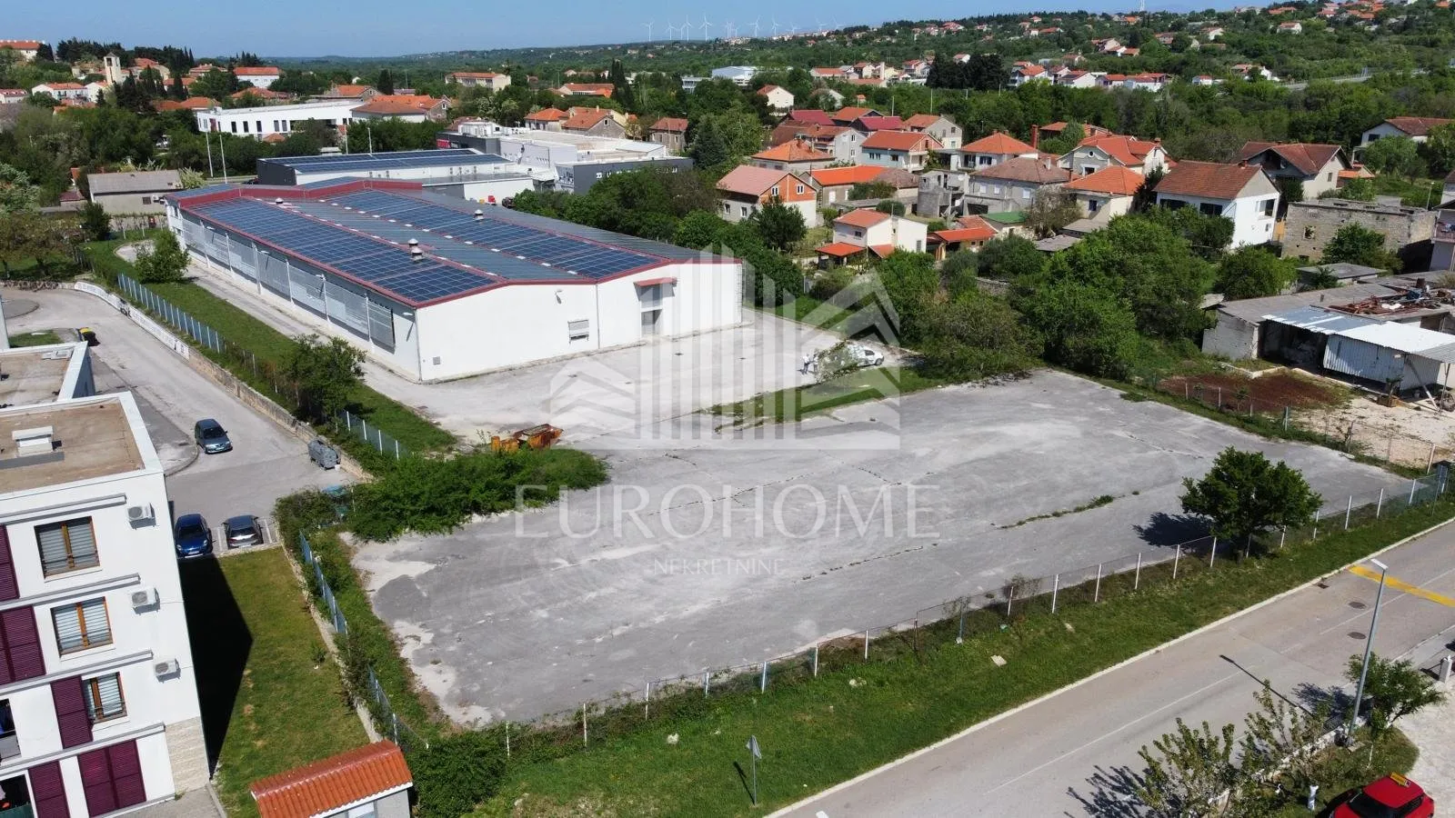 benkovac, poslovni prostor prilika za trgovački lanac - slika 9