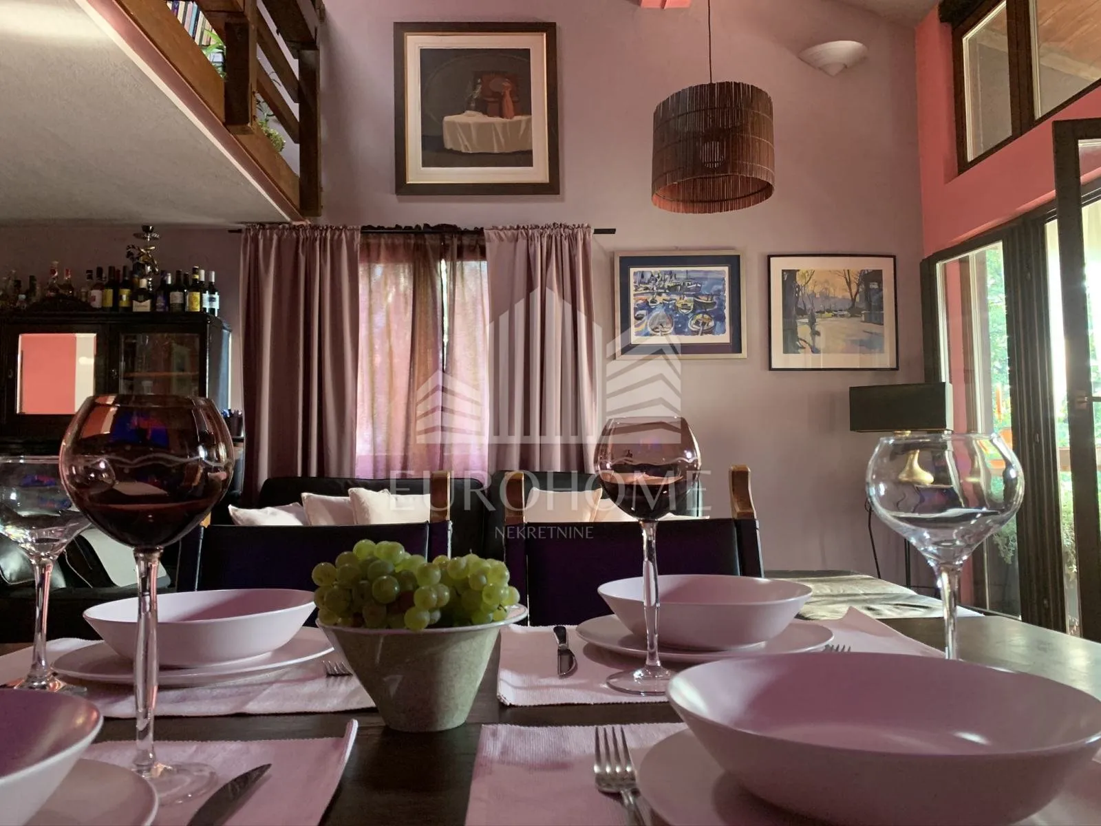 samostojeća kuća s 2 stana (110 m² + 58 m²), vrhovec - slika 6