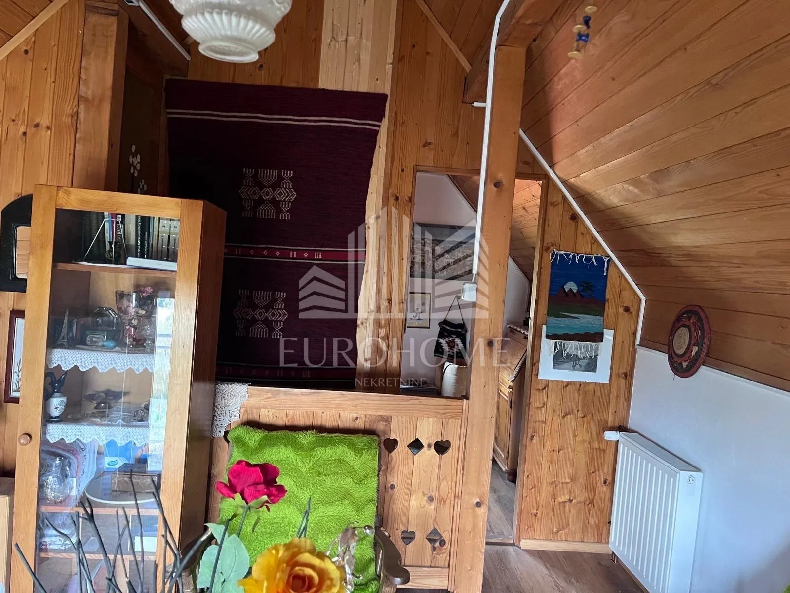 kuća okružena prirodom, vinogradom i voćnjakom - slika 6