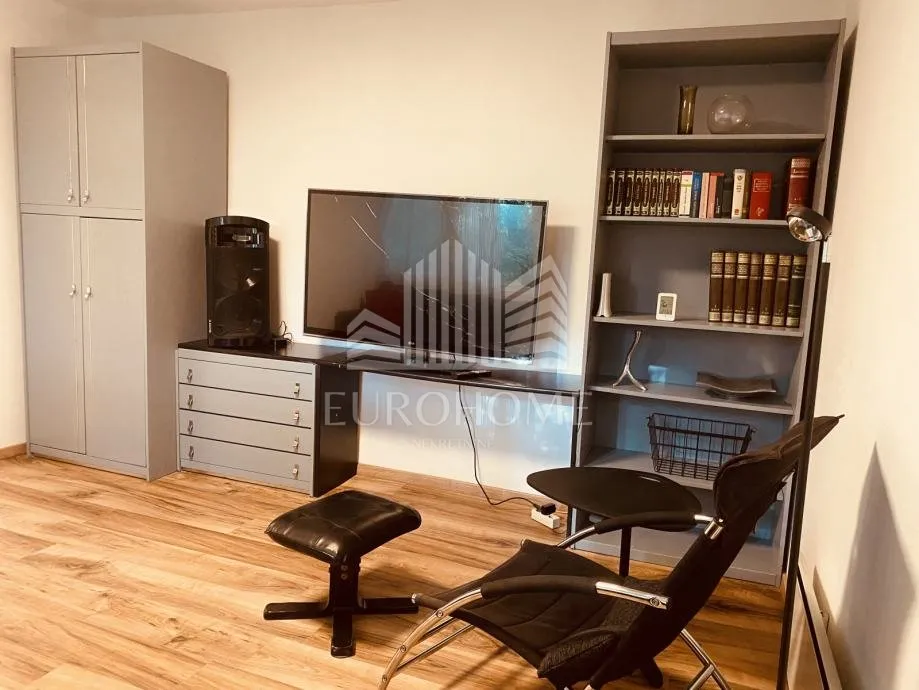 folnegovićevo naselje – potpuno renoviran stan 50 m², 3700€/m2 - slika 5