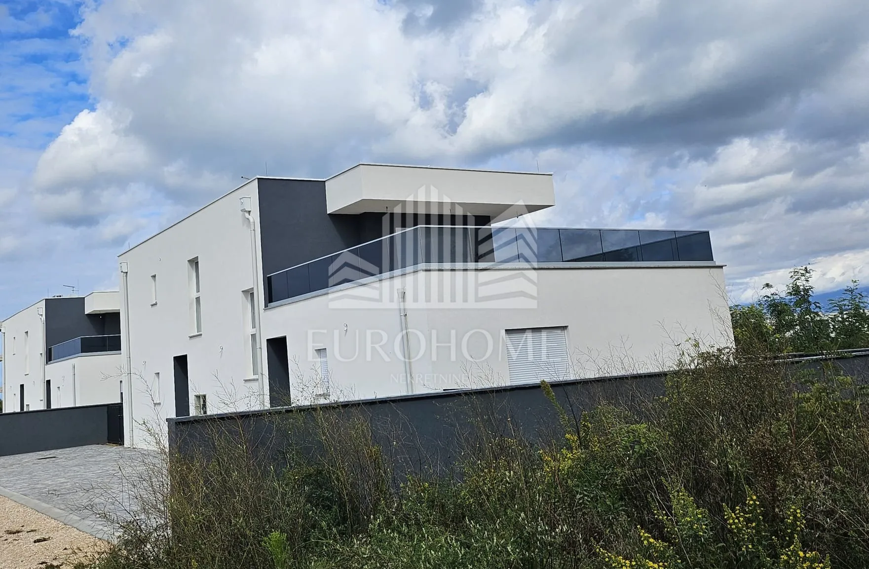 privlaka,sabunike,3s penthause +2pm,odmah useljivo - slika 11