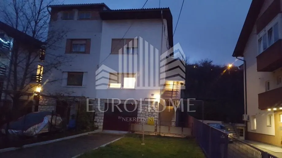 gračani, kuća i garaža - slika 2