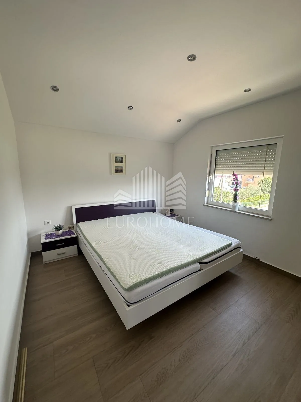 zadar- četverosoban stan,130.00 m2, cjelogodišnji najam - slika 15