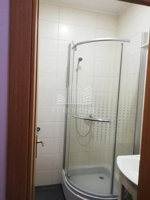 novi stan. garsonijera, 30m2 za najam,knežija - slika 3