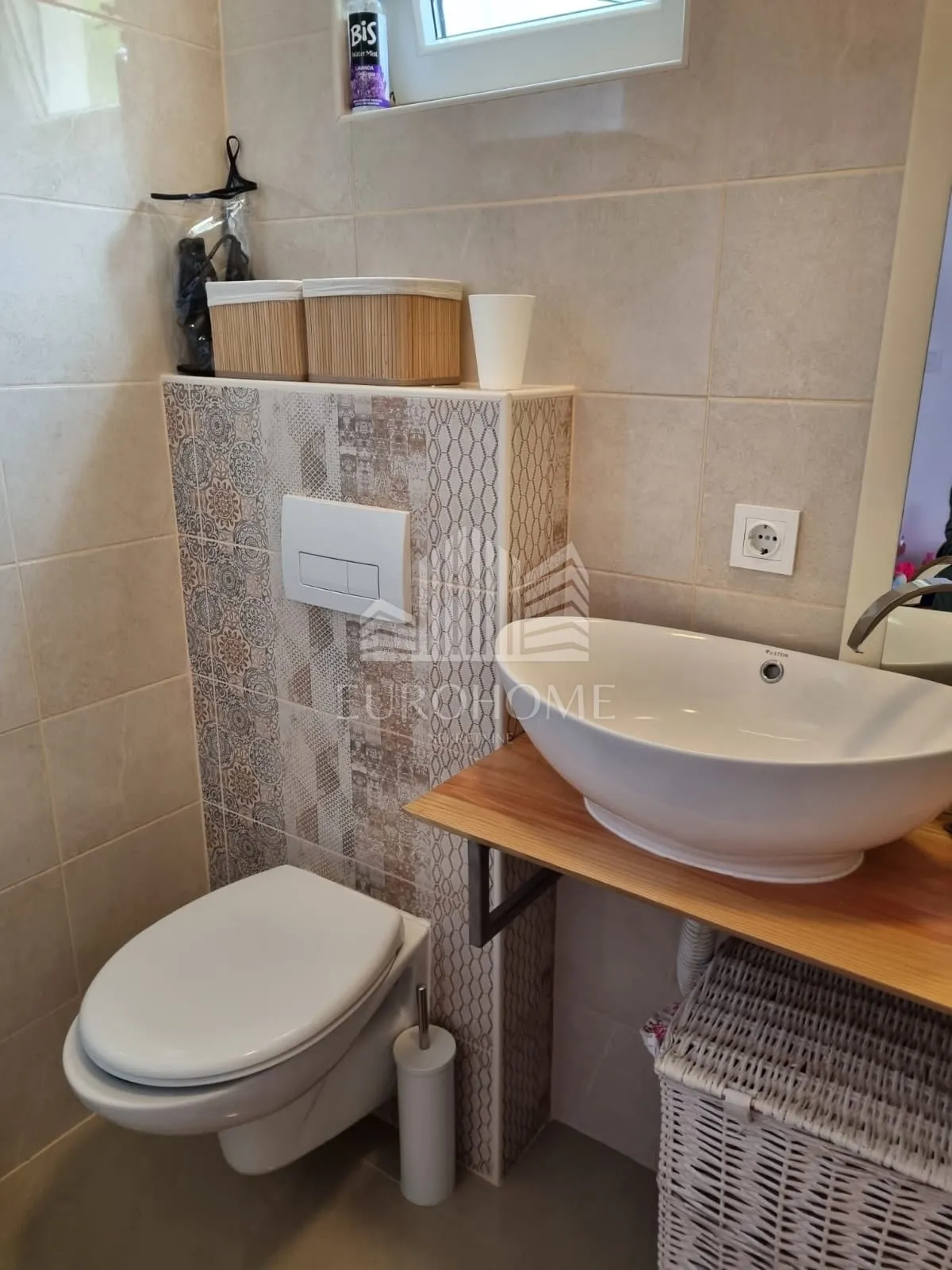 tkon,dvosoban apartman 66m2+pm, 100 m od mora,pogled - slika 9