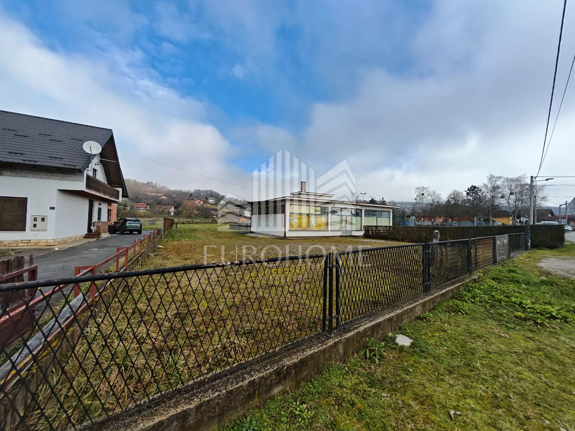 građevinsko zemljište 2500 m2 gbp, laduč-centar - slika 6