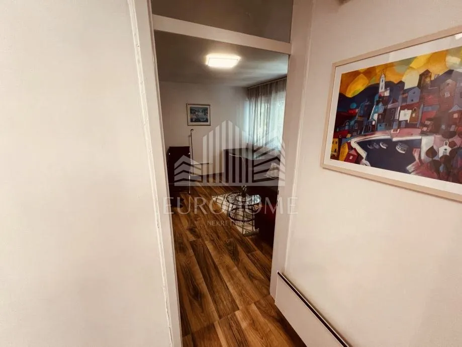 folnegovićevo naselje – potpuno renoviran stan 50 m², 3700€/m2 - slika 17