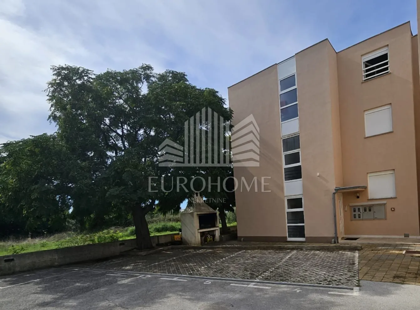 Prilika! Zaton, prodaja trosobnog apartmana 84m2+PM - Zaton, Nin