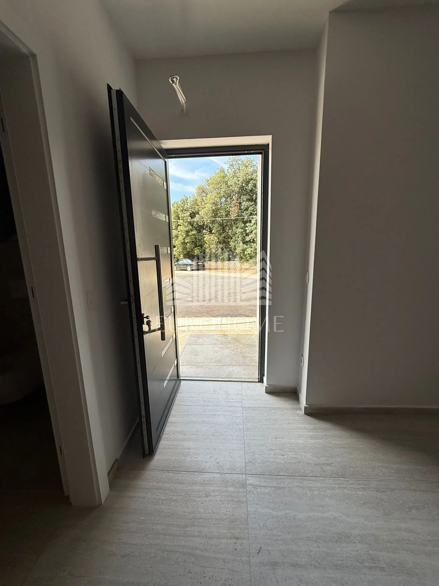 zaton, prekrasna kuća s bazenom (115 m2) + prostrana okućnica (250 m2) - slika 14