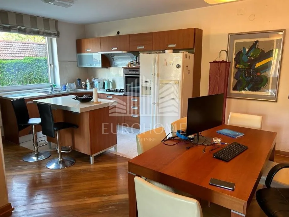 višenamjenska kuća s pogledom 500m2 - črnomerec - - slika 2