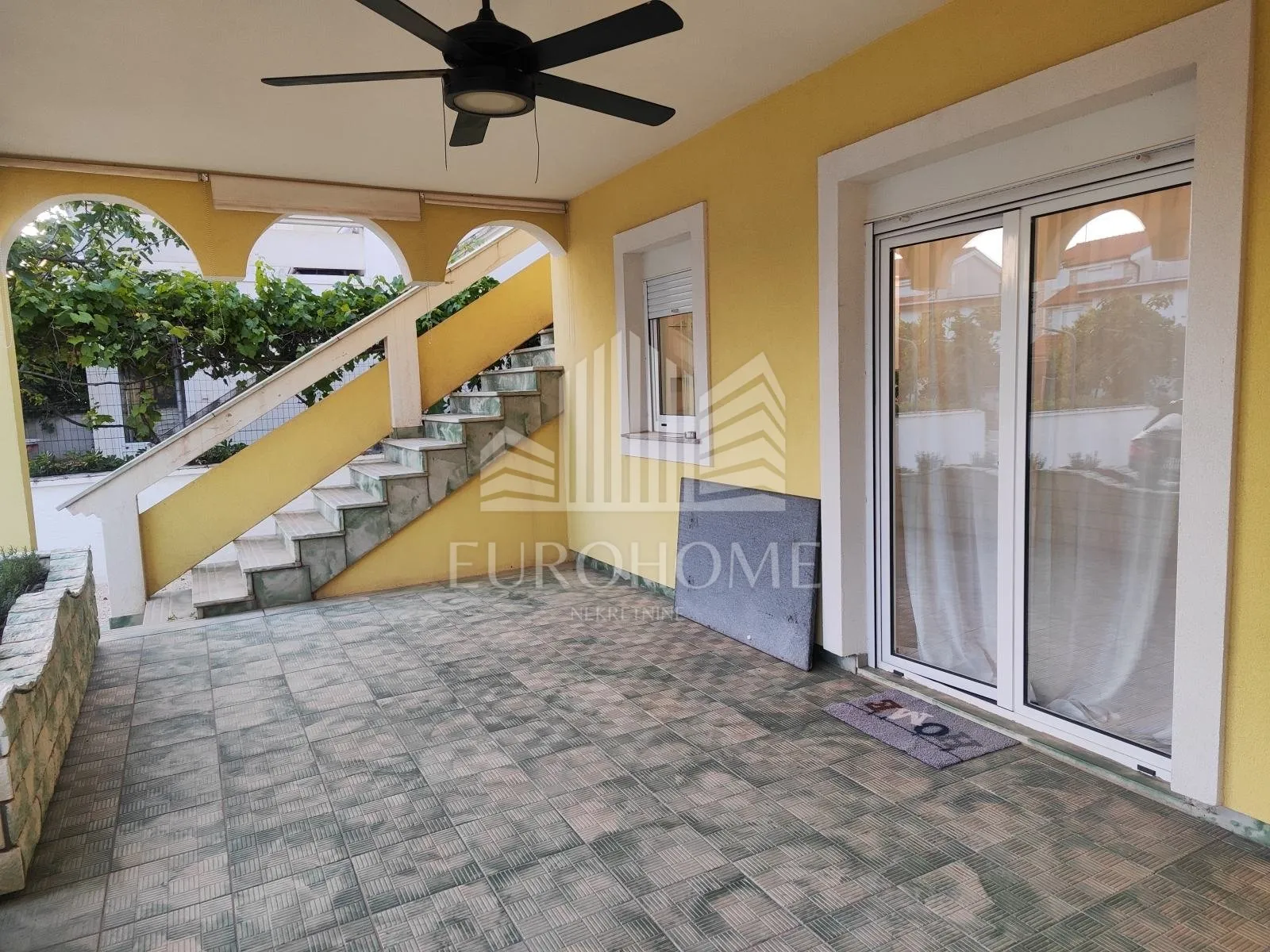 zadar- vir- samostojeća katnica, 200m2 - slika 2