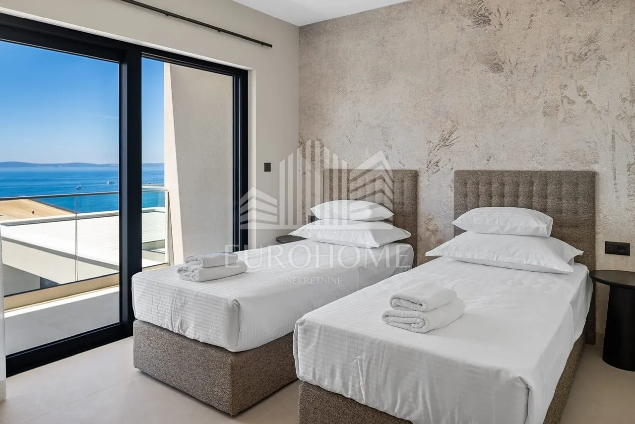 split, podstrana, luksuzna villa, 4 spavaće sobe, 370m2 - slika 30