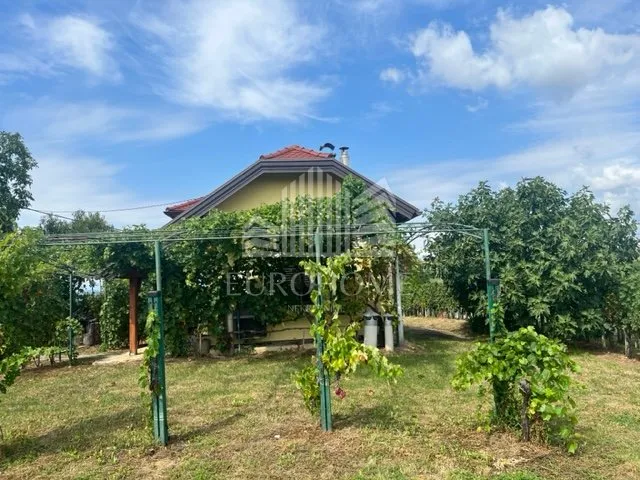 beretinec- ledinec- oaza mira nadomak planinarskog doma - slika 8